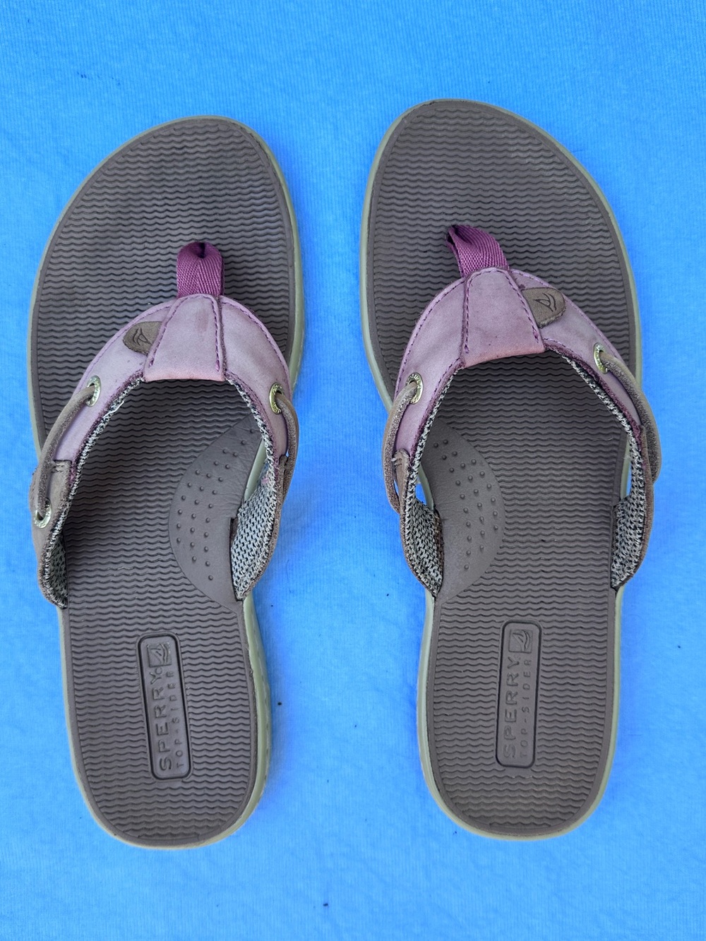 Sperry Women's Pink-Mauve Leather Thong Sandals, size 8